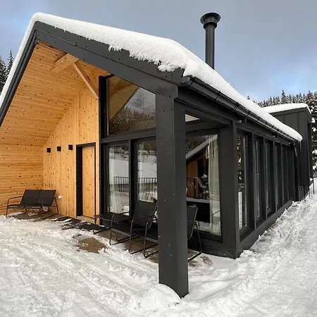 High Five * Pamporowo